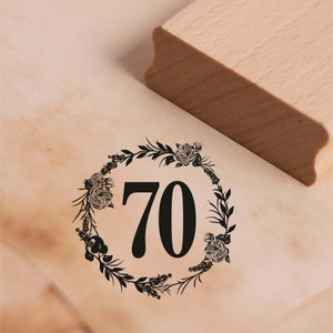 Motief Stempel Verjaardag 70 Jaar Verjaardag Nummer Vintage Krans Rose Stempel 48 x 48 mm - Houten Stempel Gift Huwelijksverjaardag Celebration Party Company