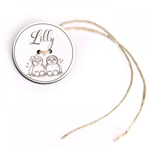 Pendentif cartable avec nom et motif paresseux - Enfants Cadeau Inscription à l’école Retour à l’école Ø5cm - Cartable Décoration Idée cadeau Enfant École