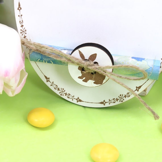 Uova Di Pasqua In Legno Porta Soldi – Regalo Originale Con Coniglietti Incisi 'Frohe Ostern'