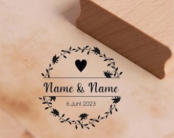 Motivstempel Herz Vintage Blumen Kranz Hochzeit Namen + Datum Stempel Hochzeitsstempel Holzstempel 48x48 Geschenk Heirat Verlobung Liebe