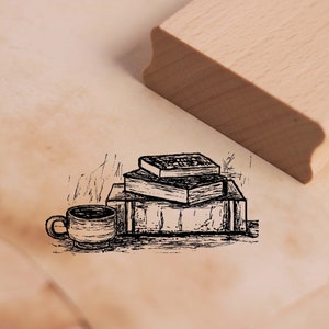 Motivstempel Bücher und Tasse - Stempel Lesen Hygge Holzstempel 58 x 28 mm - Stempeln Basteln Scrapbooking Embossing Kindergarten Schule