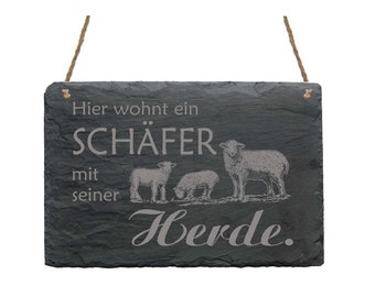 Slate « Here lives A shepherd with his herd » Saying Family Sheep Entrance door sign