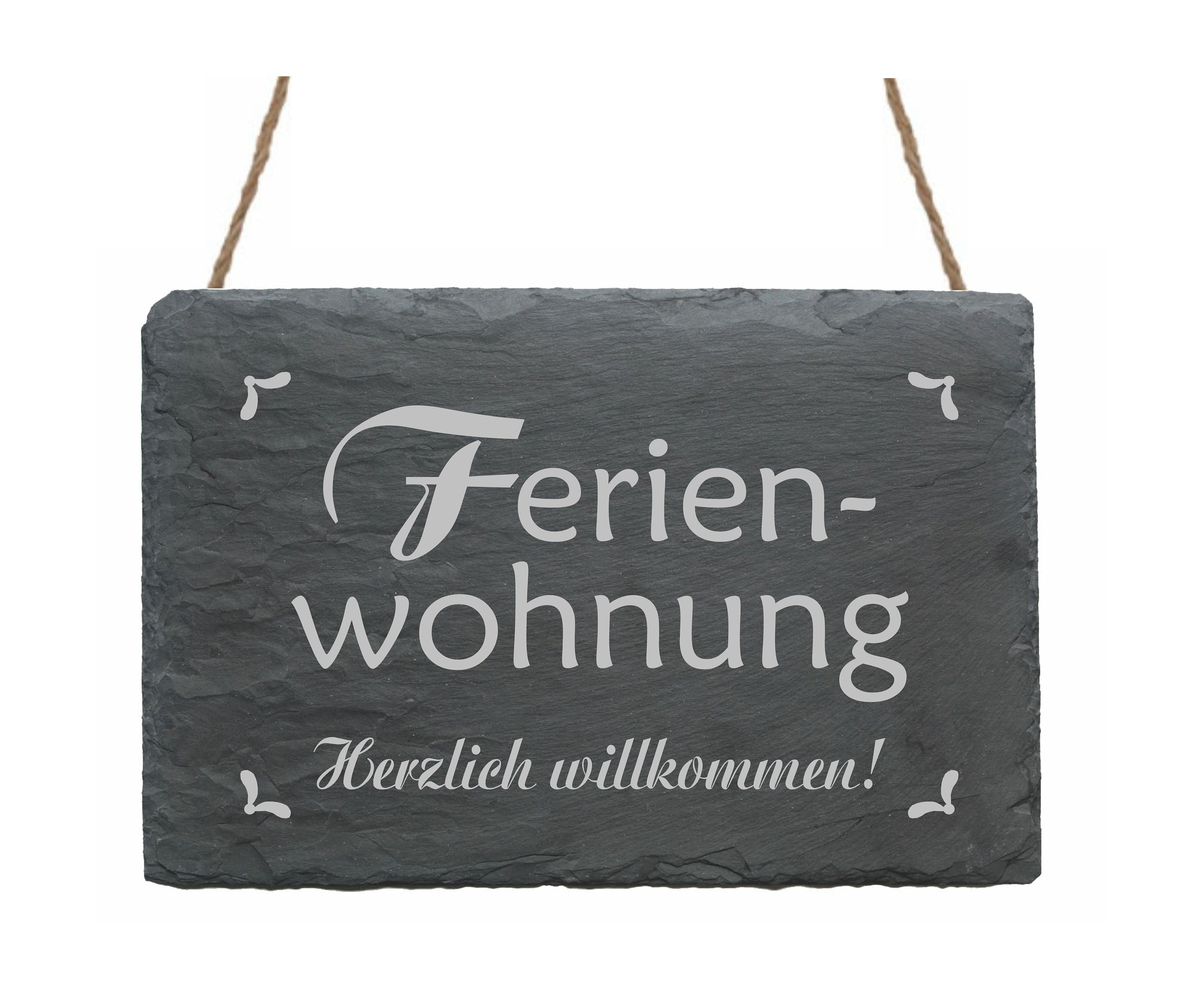 Schild Immobilien Feriewohnung zu vermieten