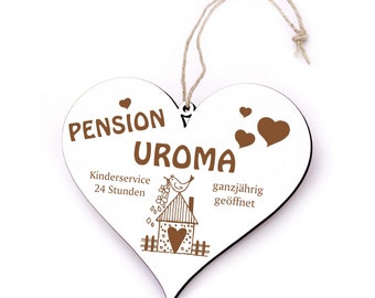 Bouclier coeur Spruch Pension UROMA ouvert toute l’année - Herzschild 13 x 12 cm panneau de décoration plaque de porte gravé - Cadeau anniversaire Noël