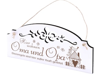 Cartello "Vivono nonna e nonno" con decorazione, regalo vintage per porta - motivo casetta per uccelli 20 x 10 cm • cartello decorativo con scritta "Pensionati, nipoti, famiglia"