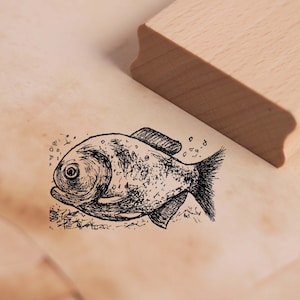 Piranha Motif Stamp - Fish Stamp Wooden Stamp 48 x 28 mm - Scrapbooking Embossing Crafts Stamping Animal Stamp School Kindergarten