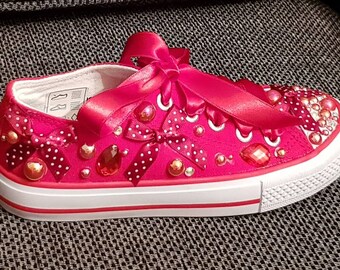 red diamante converse