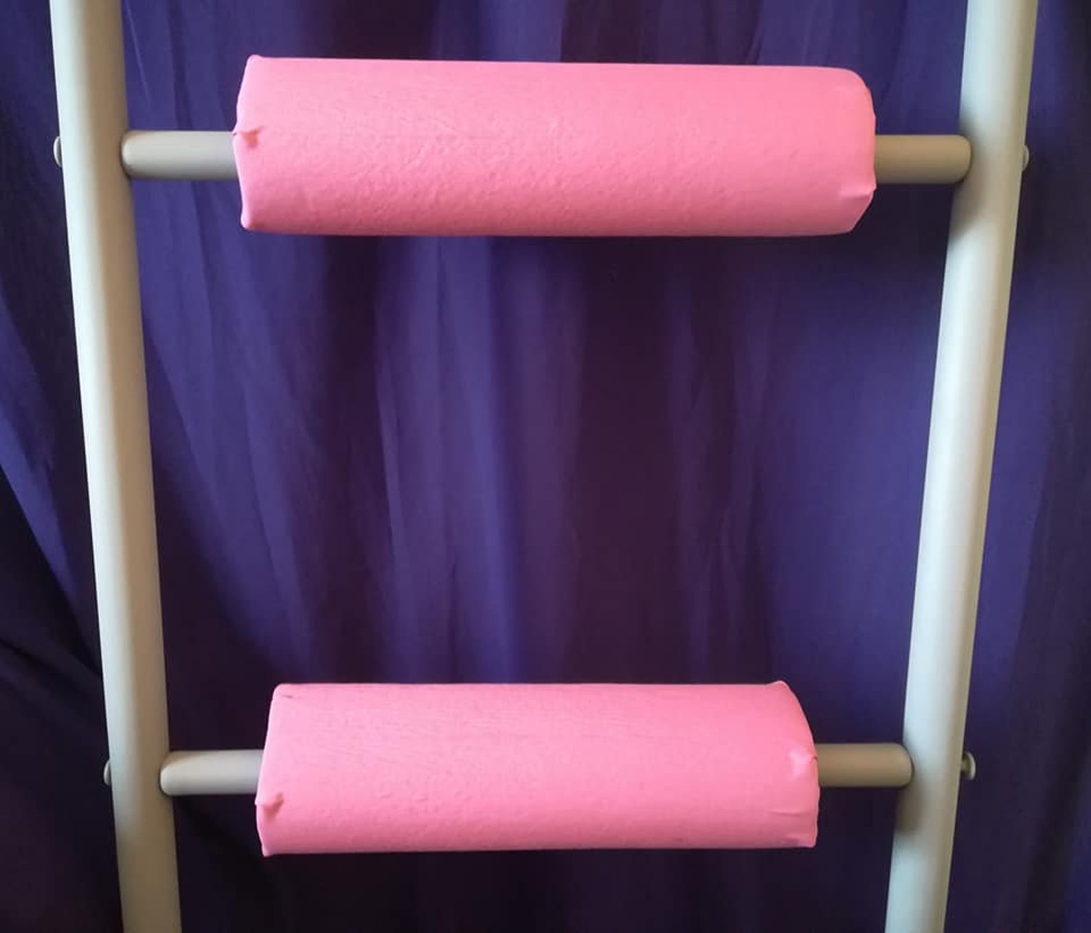 PLAIN PINK RUNGEEZE™ Padded Bunk Bed Ladder Rung Covers. Etsy
