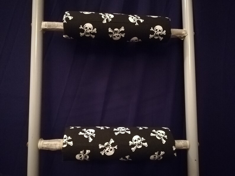 SKULLS RUNGEEZE™ Padded Bunk Bed Ladder Rung Covers. Etsy