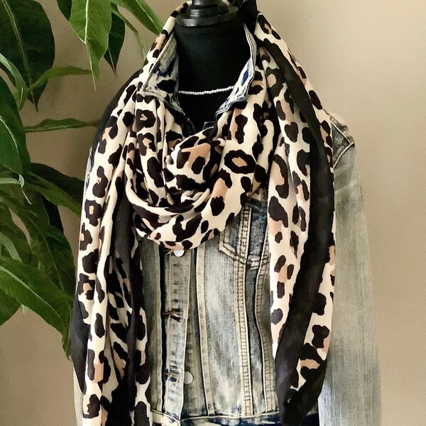 Cheetah Scarf, leopard scarf, fall winter scarf, long scarf, animal print scarf, Women’s Scarf, Scarf, Printed Scarf