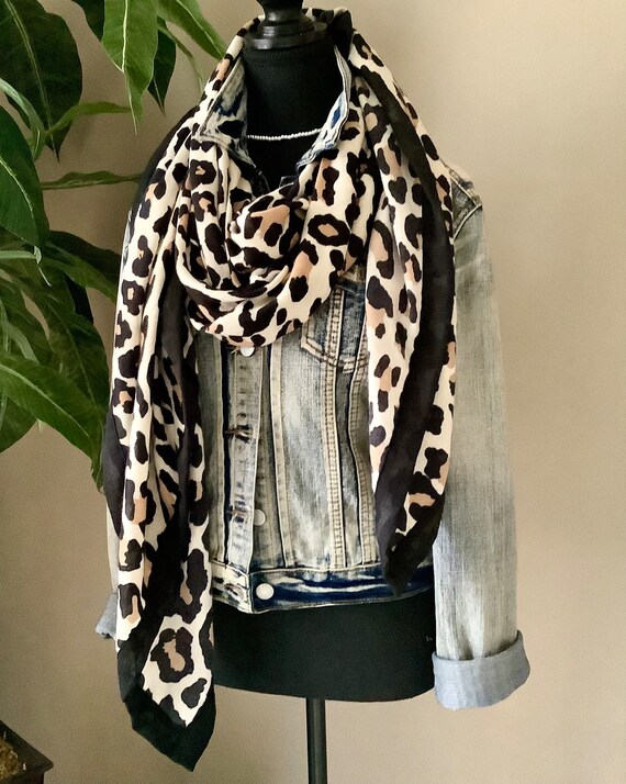 Animal print hotsell winter scarf
