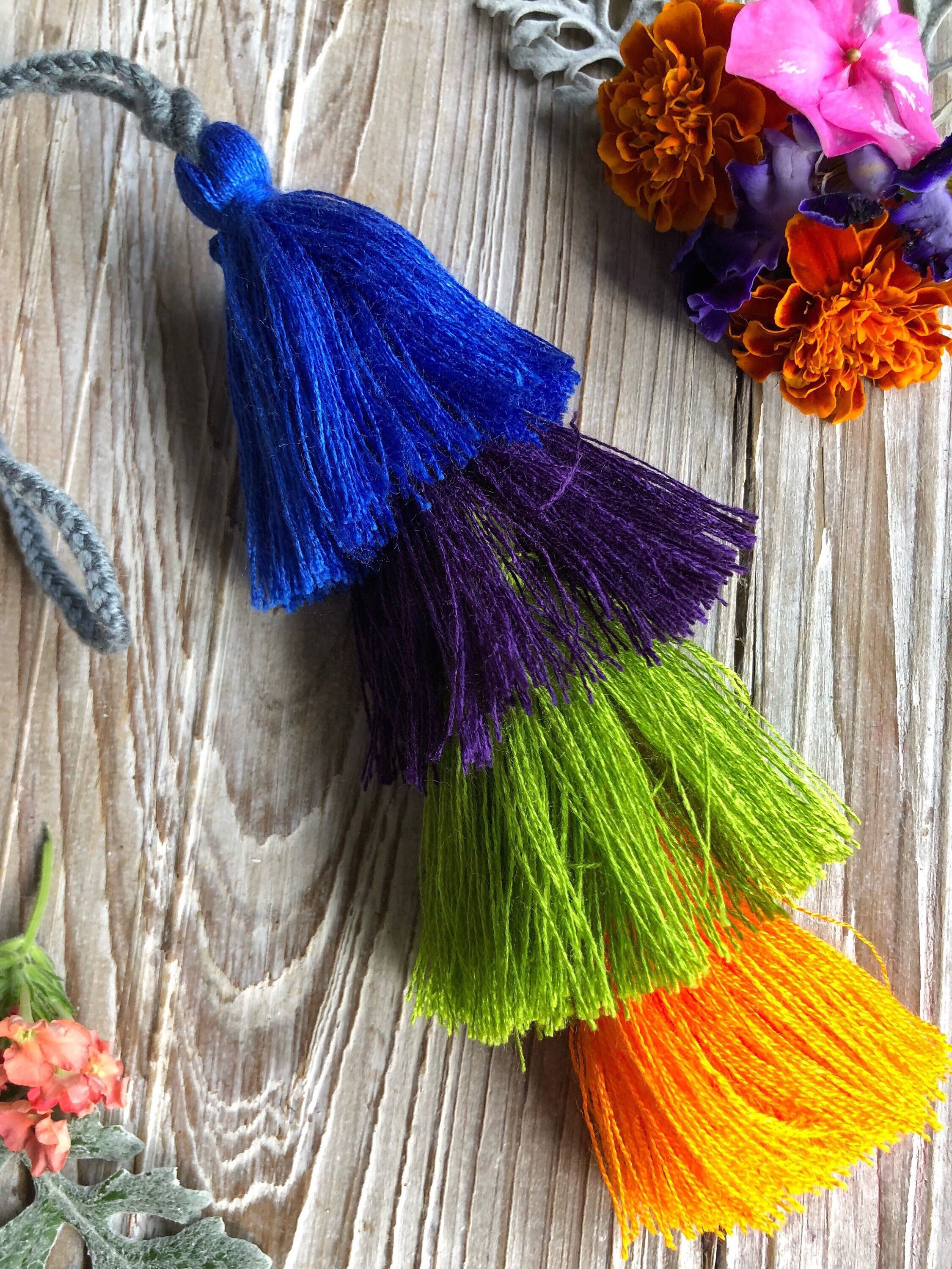 4 Tier Adventurer stacked tassel