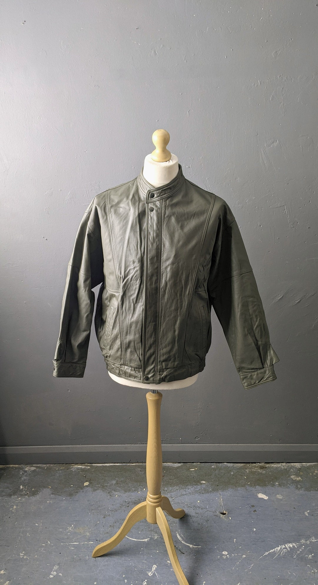 Herren Leder Fliegerjacke von Dannimac, Oversized Slouchy Fit