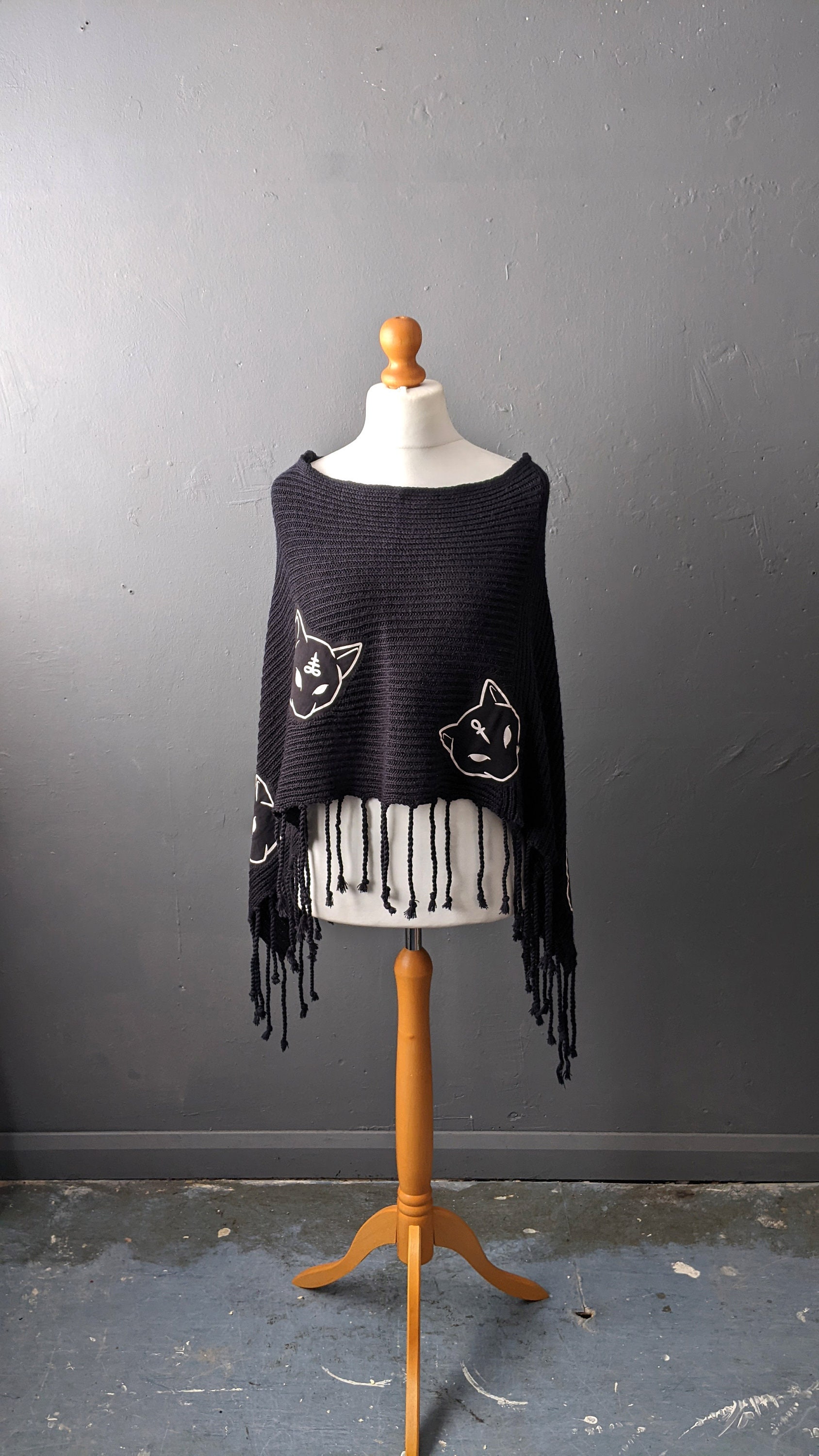 Black Cat Knit Poncho, Nu Goth Cape, Upcycled Occult Clothing - Etsy