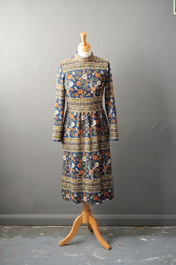 60s Horrockses Midi Dress with Arts and Crafts St… - image 1