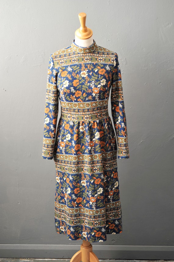 60s Horrockses Midi Dress with Arts and Crafts St… - image 2