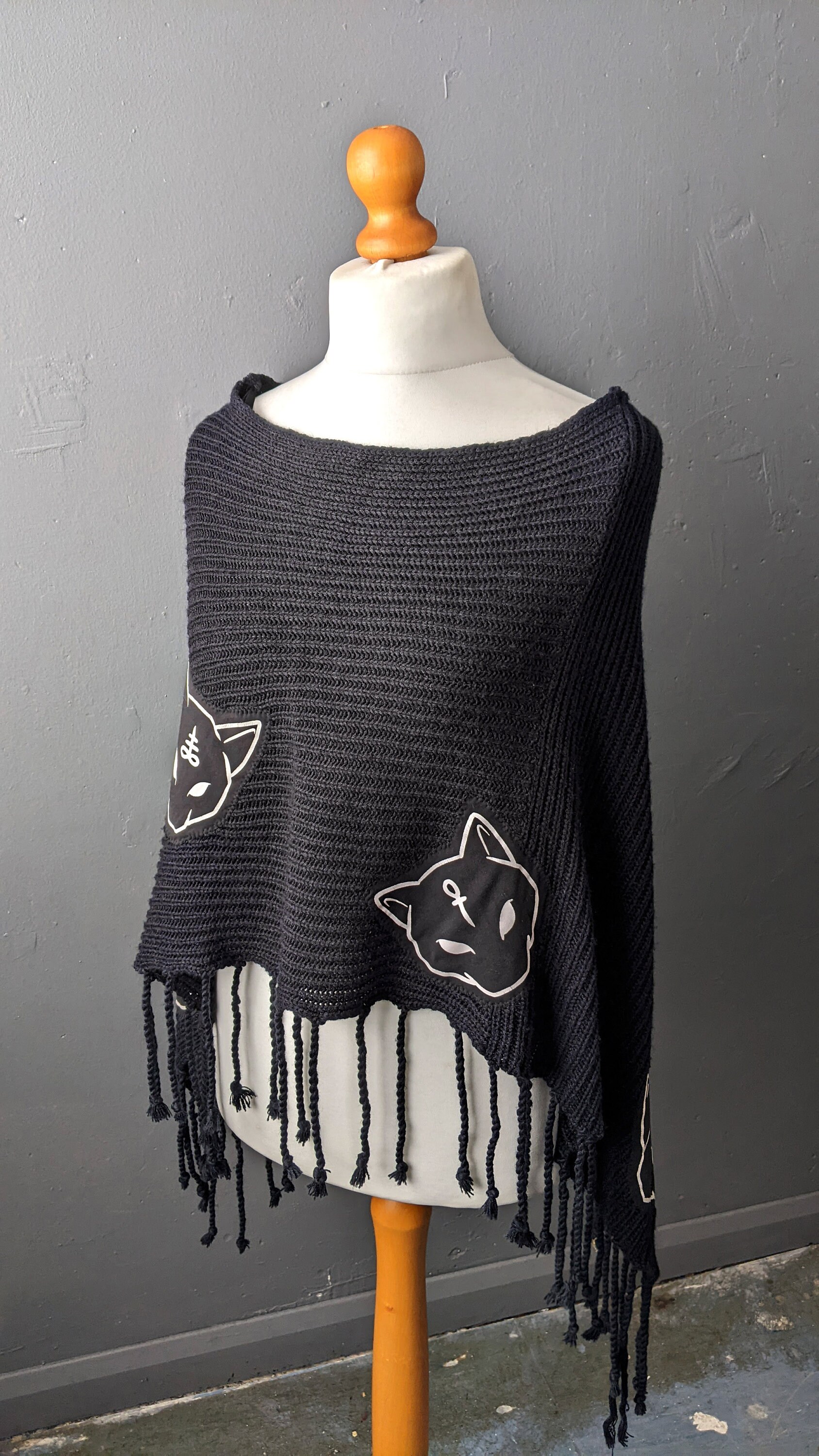 Black Cat Knit Poncho, Nu Goth Cape, Upcycled Occult Clothing - Etsy