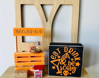 Halloween Tiered Tray Decor: Mini Wood Market Stand & Spooky Sign