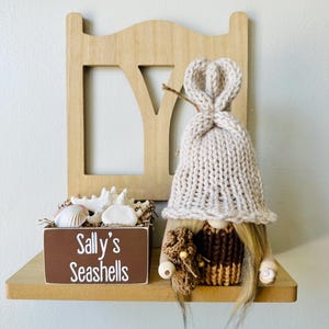 Knit Beach Gnome: Nautical Decor with Seashell