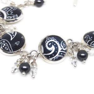 Black and White Paisley Bracelet with Pearls and Crystals image 4