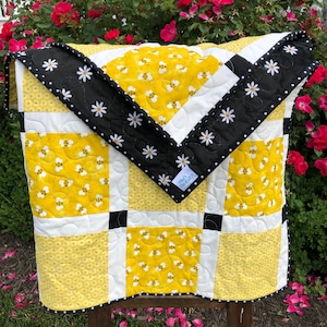Baby Quilt - Bumble Bees