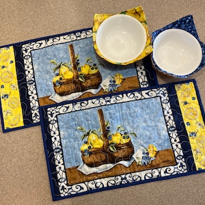 Placemat Set - Lemons and Blueberries (set of 2)
