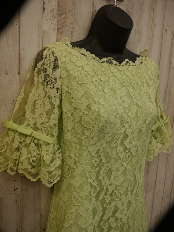 Darling Vintage 1960s Pastel Green Lace Sylvia Ann