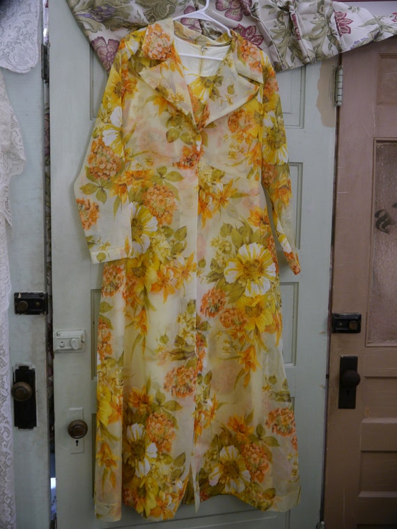 Stunning 60s 70s Vintage Floral Maxi Formal Dress