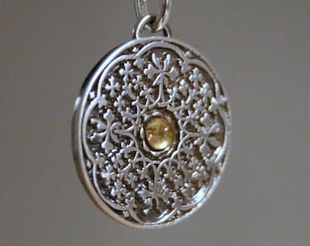 Mandala necklace with gemstone - Mandala necklace made of 925 sterling silver, pendant with symbol, handmade with gemstone to choose from, jewelry