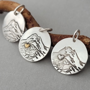 Mountain love necklace silver, necklace for mountain lovers, the heart beats in the mountains, pendant with mountains and heart, 925 silver 22K gold, bicolor
