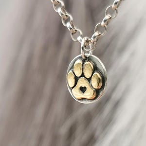 Pata de corrente com coração, pingente de ouro prateado, prata esterlina 925 reciclada, pata de cachorro, pata de gato, corrente, pingente de corrente de gato de cachorro,