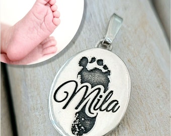 personalized pendant with footprint & name, own engraving, individualized pendant