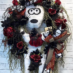 Halloween Wreath, Mummy wreath for Halloween, Halloween door wreath, Halloween Decor, Unique Halloween Wreath, Halloween Mummy, Wreaths