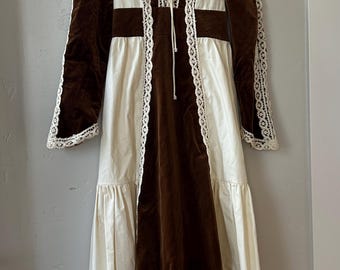 Vintage Gunne Sax Prairie Dress – Brown Velvet & Ivory Lace Maxi Dress, 1970s Jessica McClintock