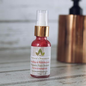 Organic Hydrating Face Serum with Rosehip and Helichrysum oil