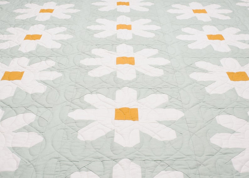 PDF Fresh as a Daisy Quilt Pattern image 4