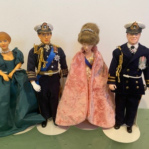 Peggy Nisbet Vintage ROYALs 4 Doll Lot, Diana Engagement Photo, Prince Charles, Princess Anne, Andrew  Limited Edition , England