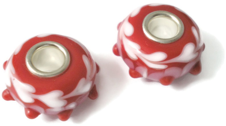 2 beads - one pair Sweet Hearts and Flowers ~ MURANO Lampwork Charm Beads