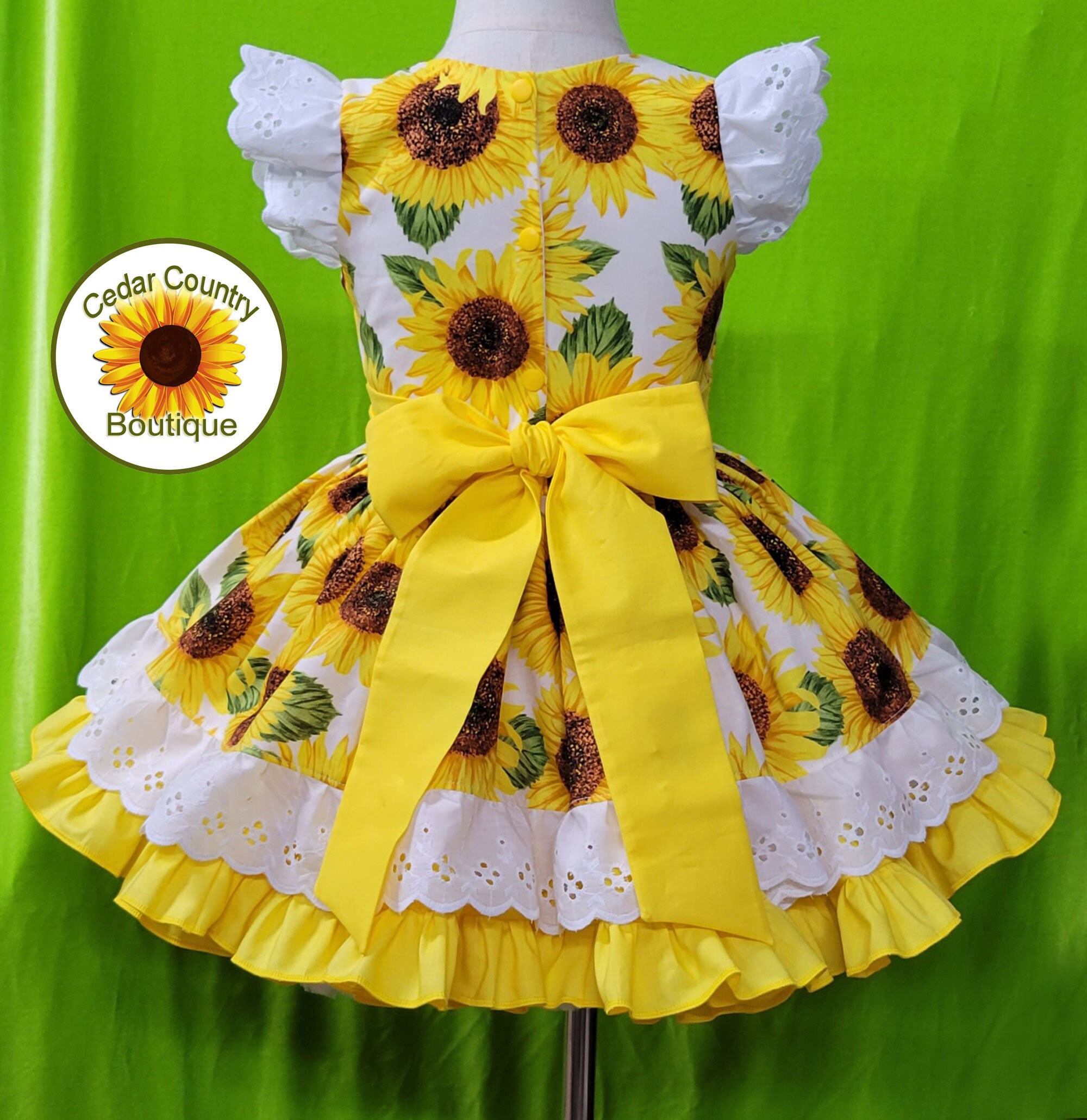 【まあや】Herlipto Sunflower-Printed dress herlipto ◼︎Sunflower-Printed Midi Dress ¥25,000(tax in
