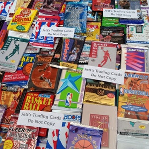 MUITOS pacotes de basquete vintage fechados, cards colecionáveis da NBA lacrados + bônus!!!