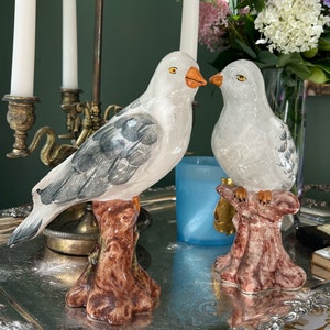 Vintage pair of Italian bird figurines // hand painted // midcentury decor // ceramic bird // Italian decor // vintage Italian ceramic