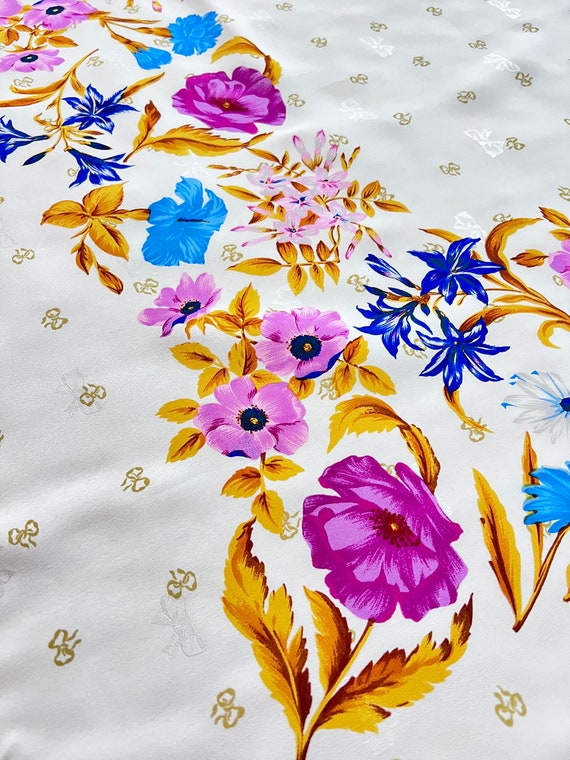 Beautiful vintage Nina Ricci floral silk scarf //… - image 6