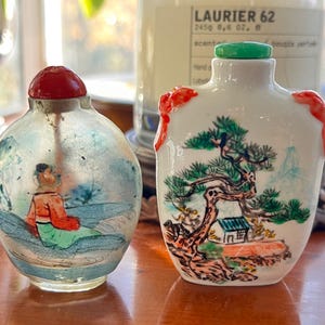 Antique glass Chinese snuff bottles // reverse painted glass // Chinese collectible // hand painted // porcelain // Peking glass // jade