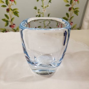 Beautiful vintage Orrefors ice blue crystal vase // PV 2519 // signed //luxury gift // table decor // Vicke Lindstrand? // midcentury