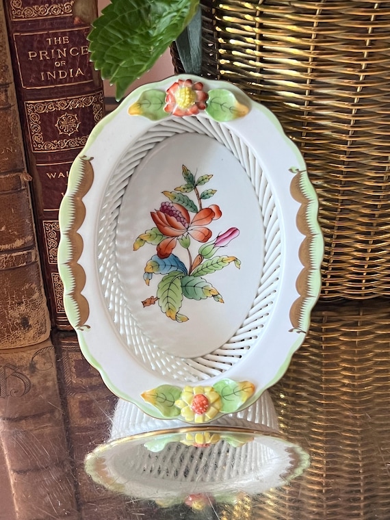 Herend Queen Victoria Open Work Oval Basket With Applied Flowers