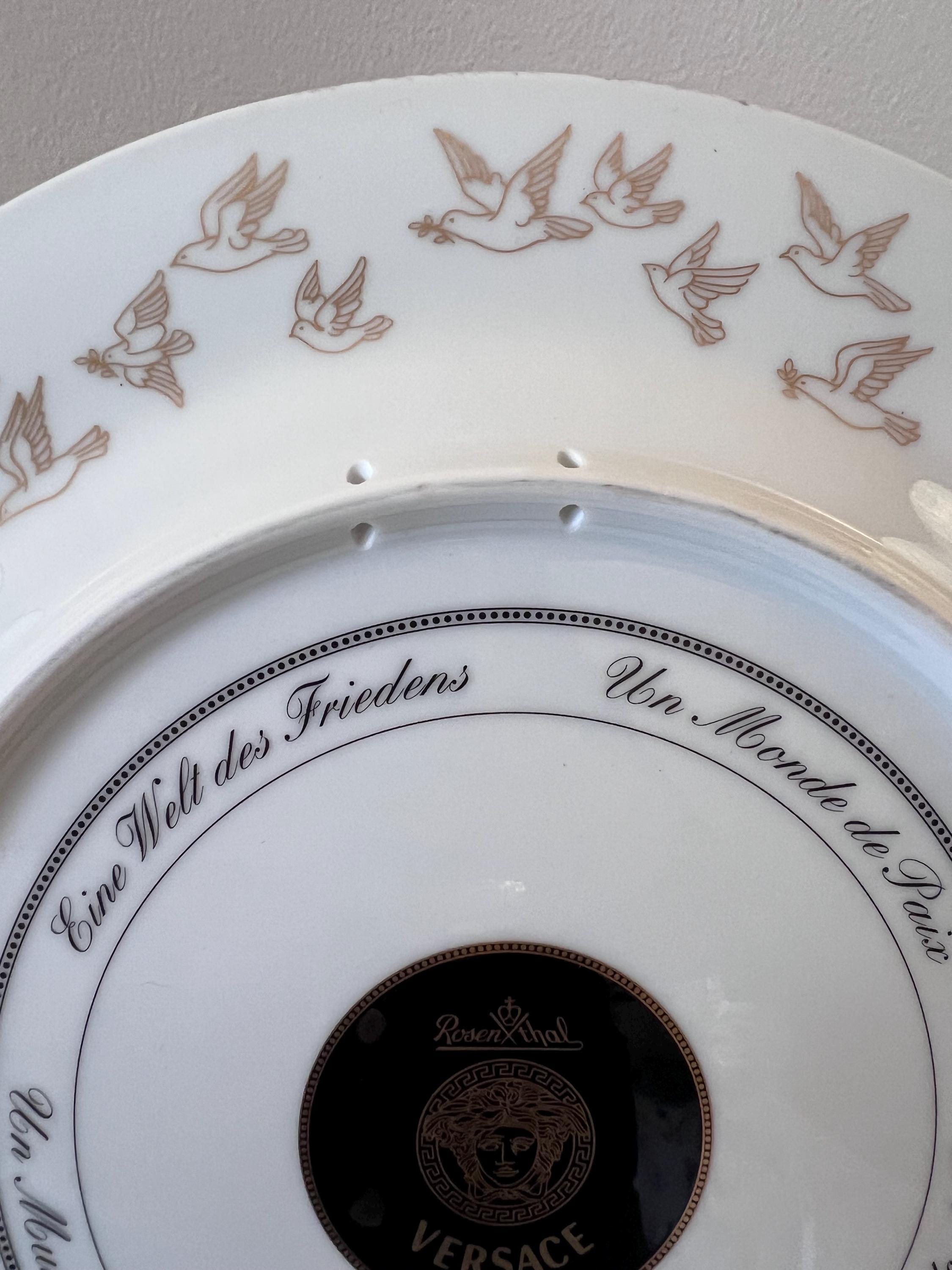Versace X Rosenthal 1999 Christmas Plate 