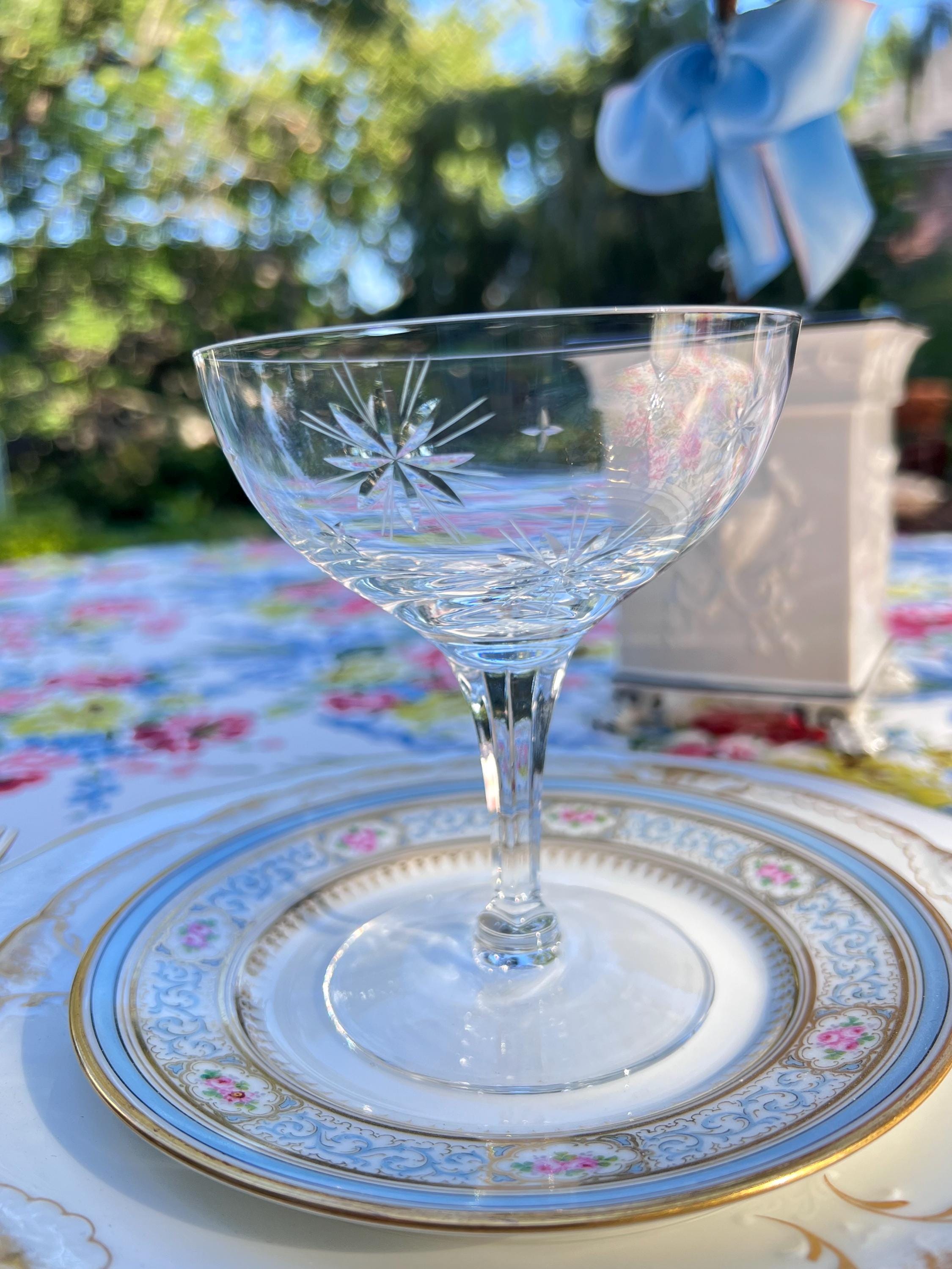 Beautiful Set of 12 Fostoria Stardust Coupe Glasses // Champagne