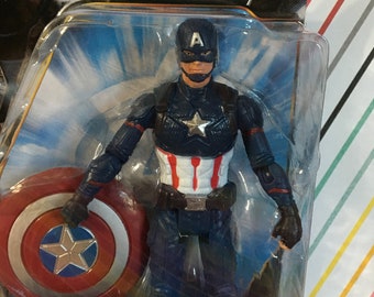 Hasbro The Avengers 5" Carded Captain America Figure