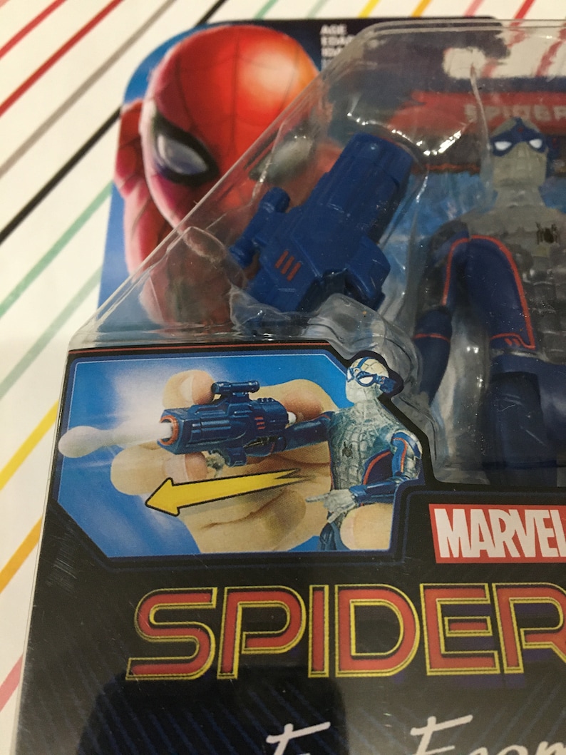Hasbro 5" Spiderman Far From Home Carded Figure afbeelding 7