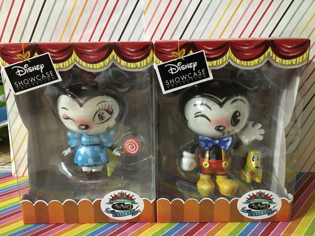 Disney Showcase Collection Miss Mindy Boxed Mickey and Minnie